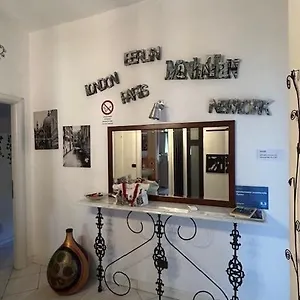 Incantevole A , Parma Italia